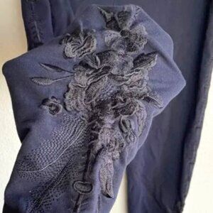 LOVELY!! Johnny Was Embroidered Black Floral Leggings size XXL